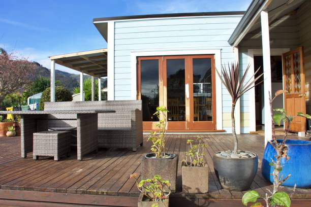 Best Engineered Wood Siding  in East Lansing, MI