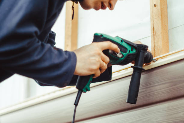 Best Siding Removal and Disposal  in East Lansing, MI